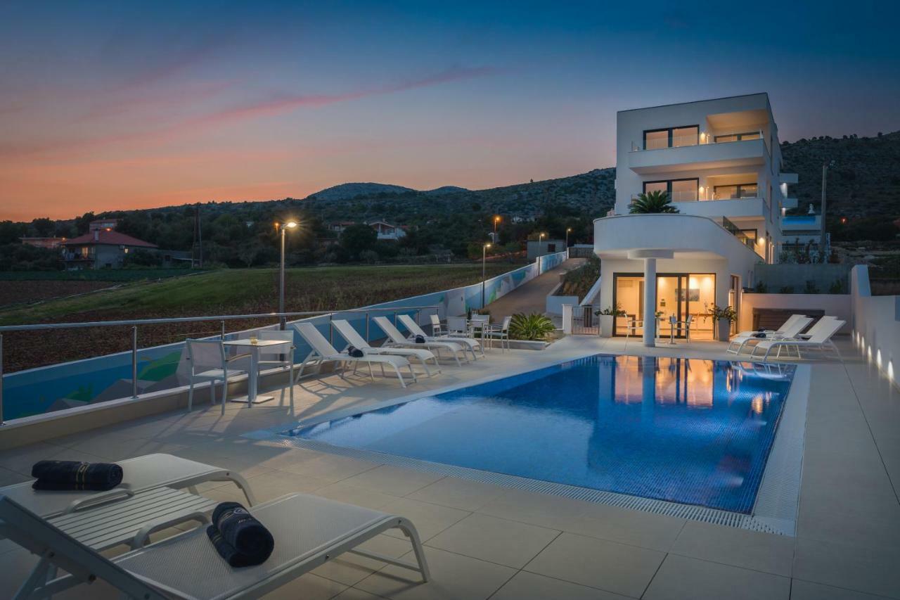 Luxury Apartments Baotic Trogir Exterior photo