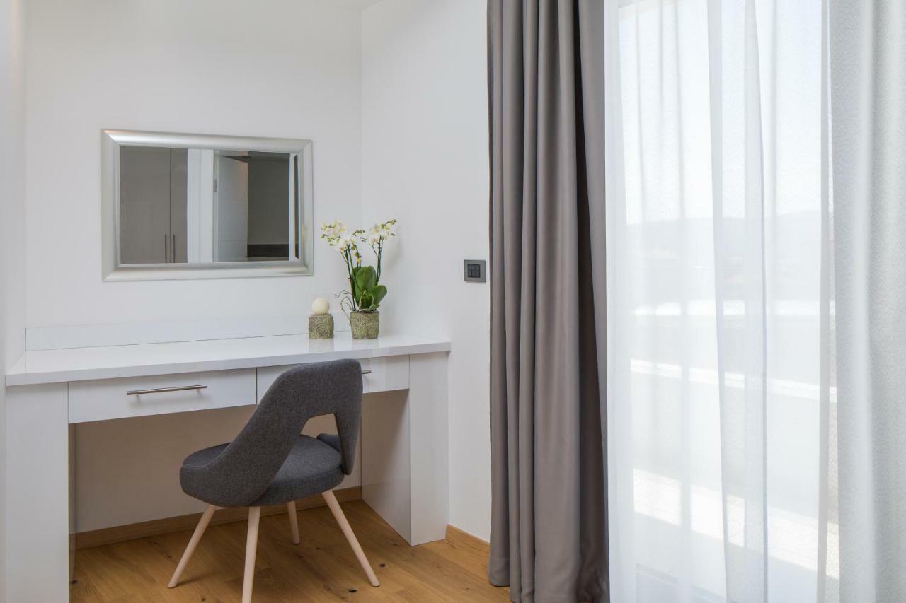 Luxury Apartments Baotic Trogir Exterior photo