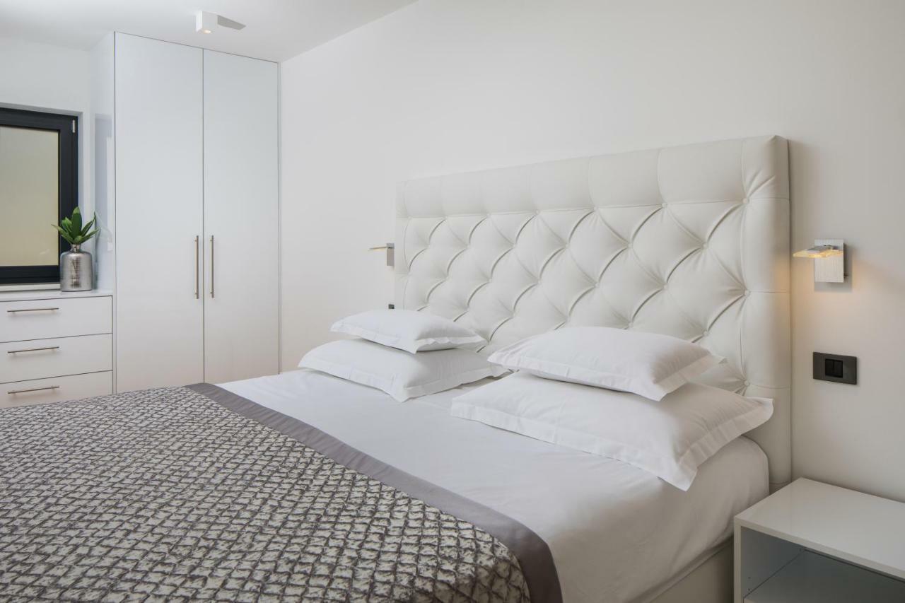 Luxury Apartments Baotic Trogir Exterior photo